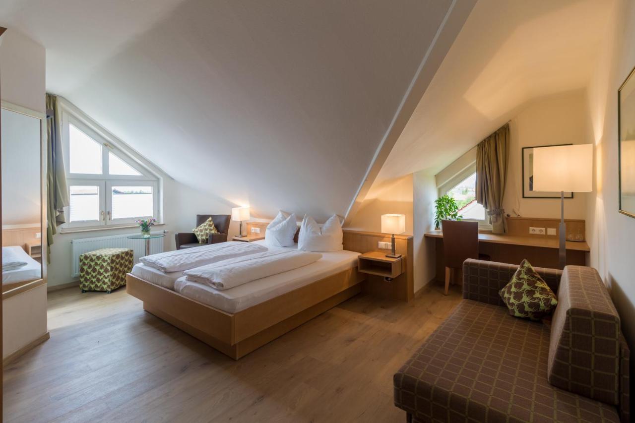 Gaestehaus Burgblick Bisingen Экстерьер фото