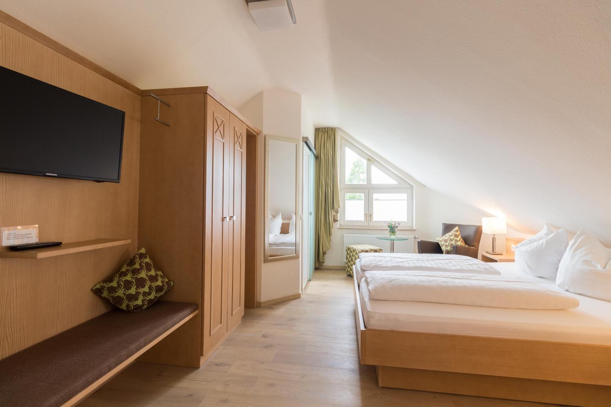 Gaestehaus Burgblick Bisingen Номер фото